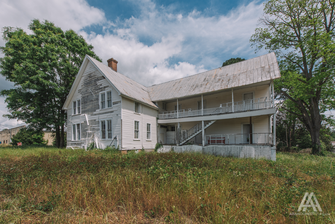 White House Hotel | Photo © 2026 abandonedalabama.com